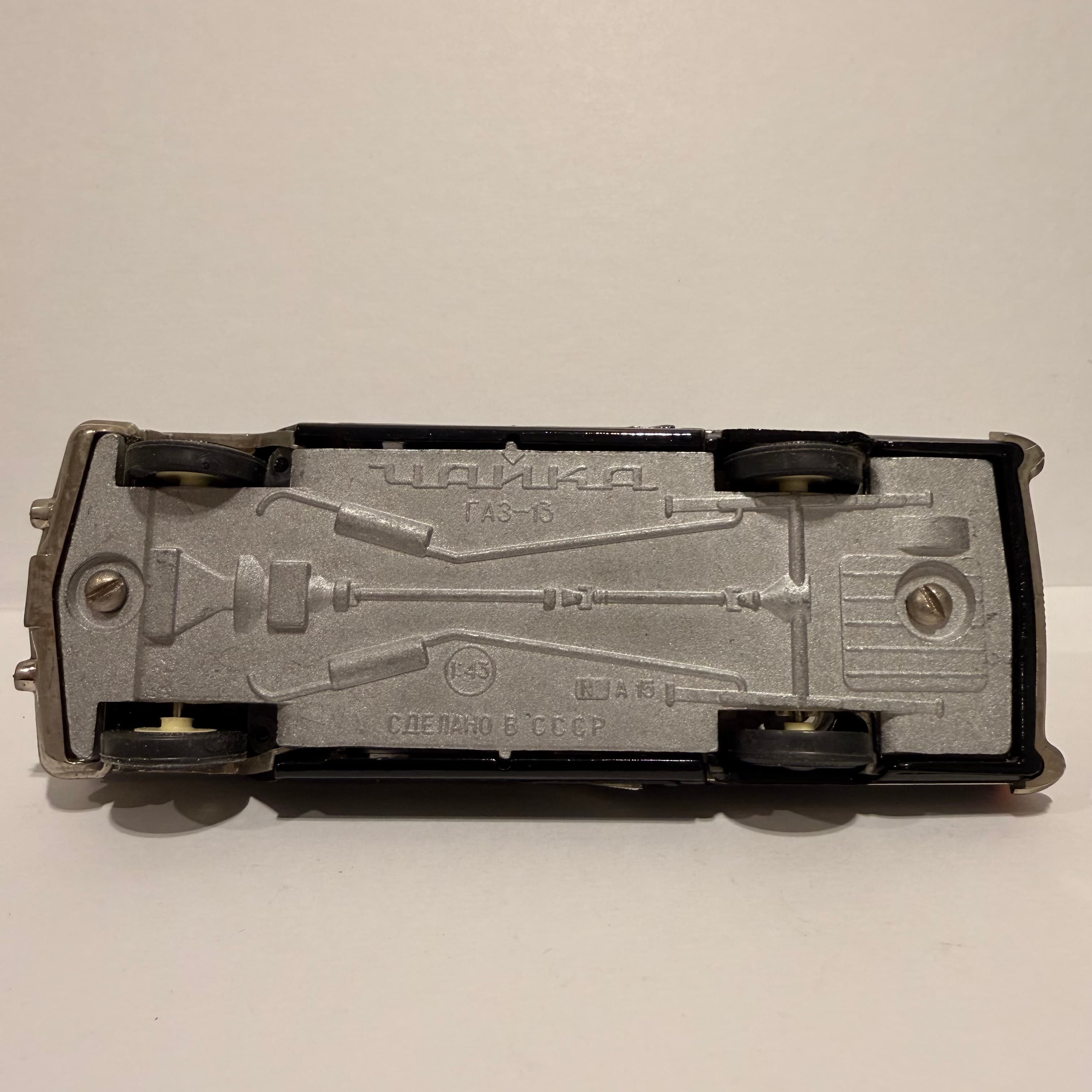 Газ 13 Чайка превью 6