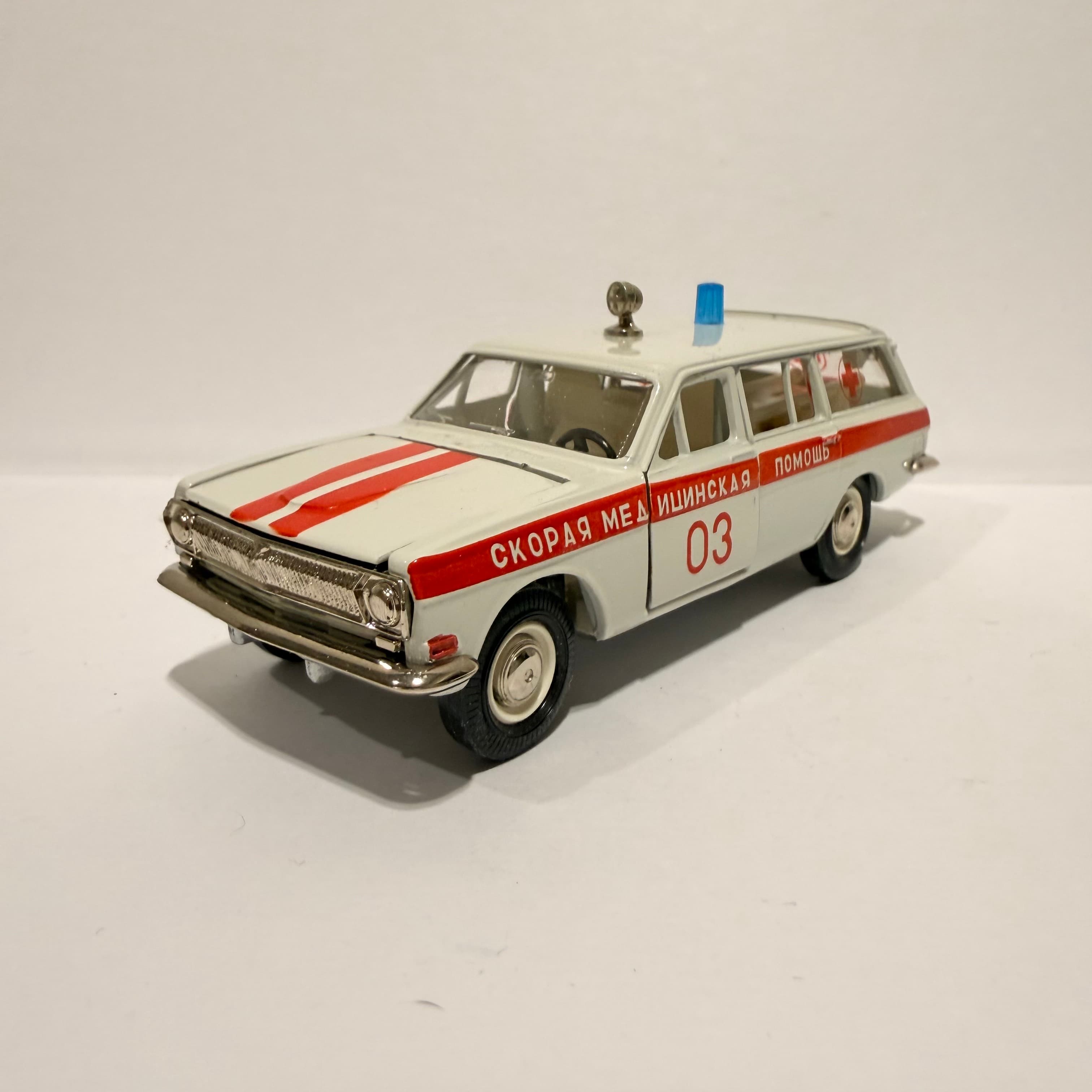 Газ 24 скорая помощь превью 4