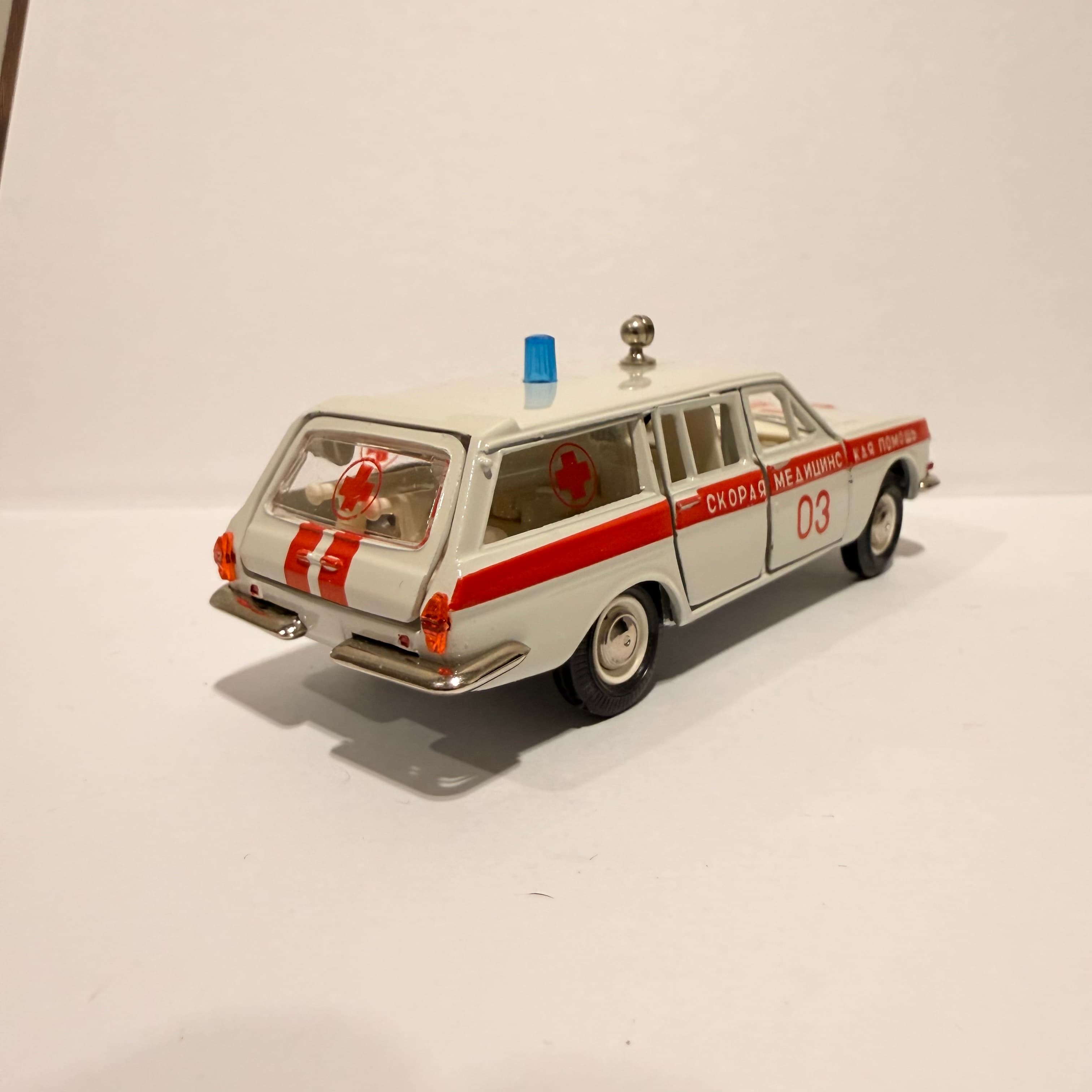 Газ 24 скорая помощь превью 6