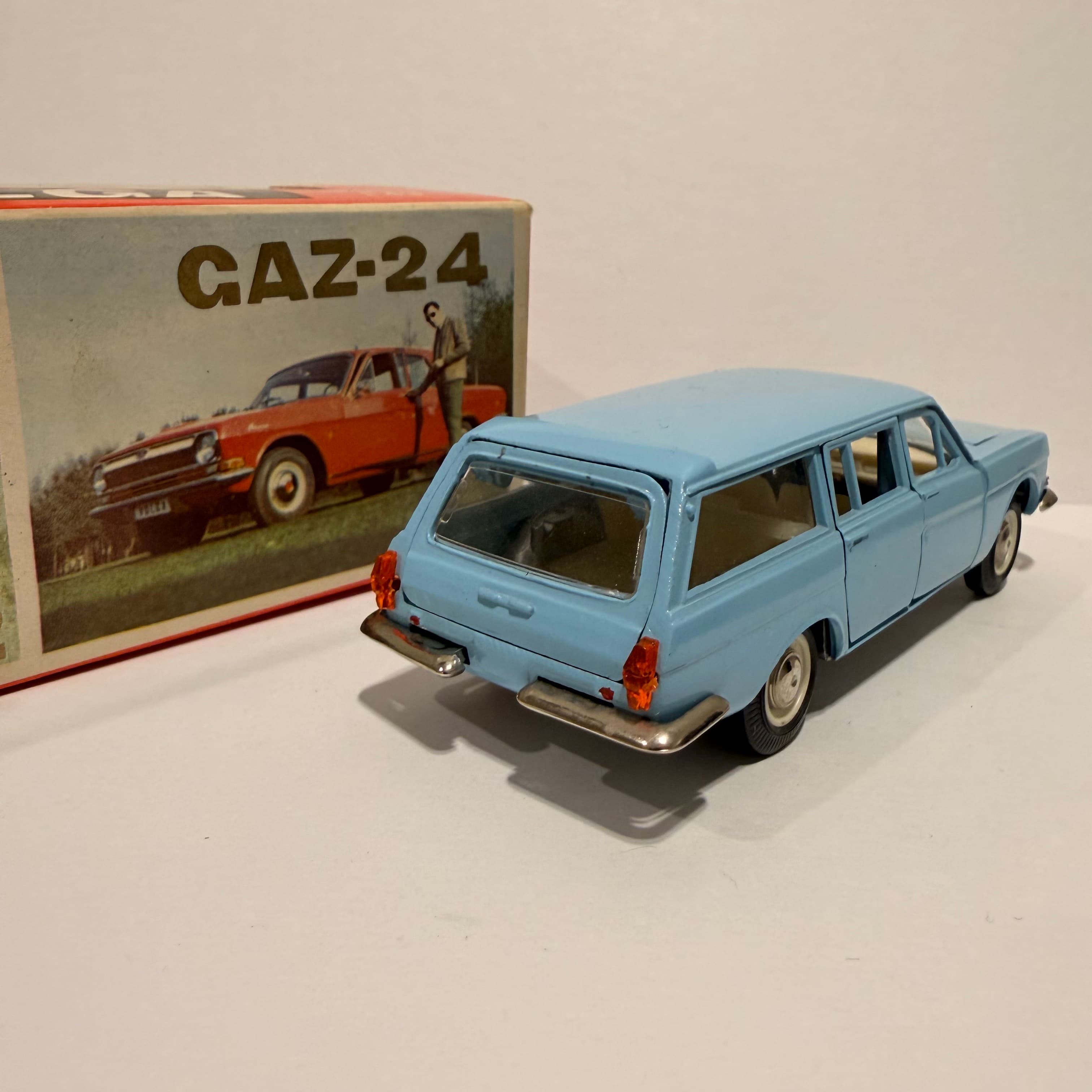 Газ 24 превью 3