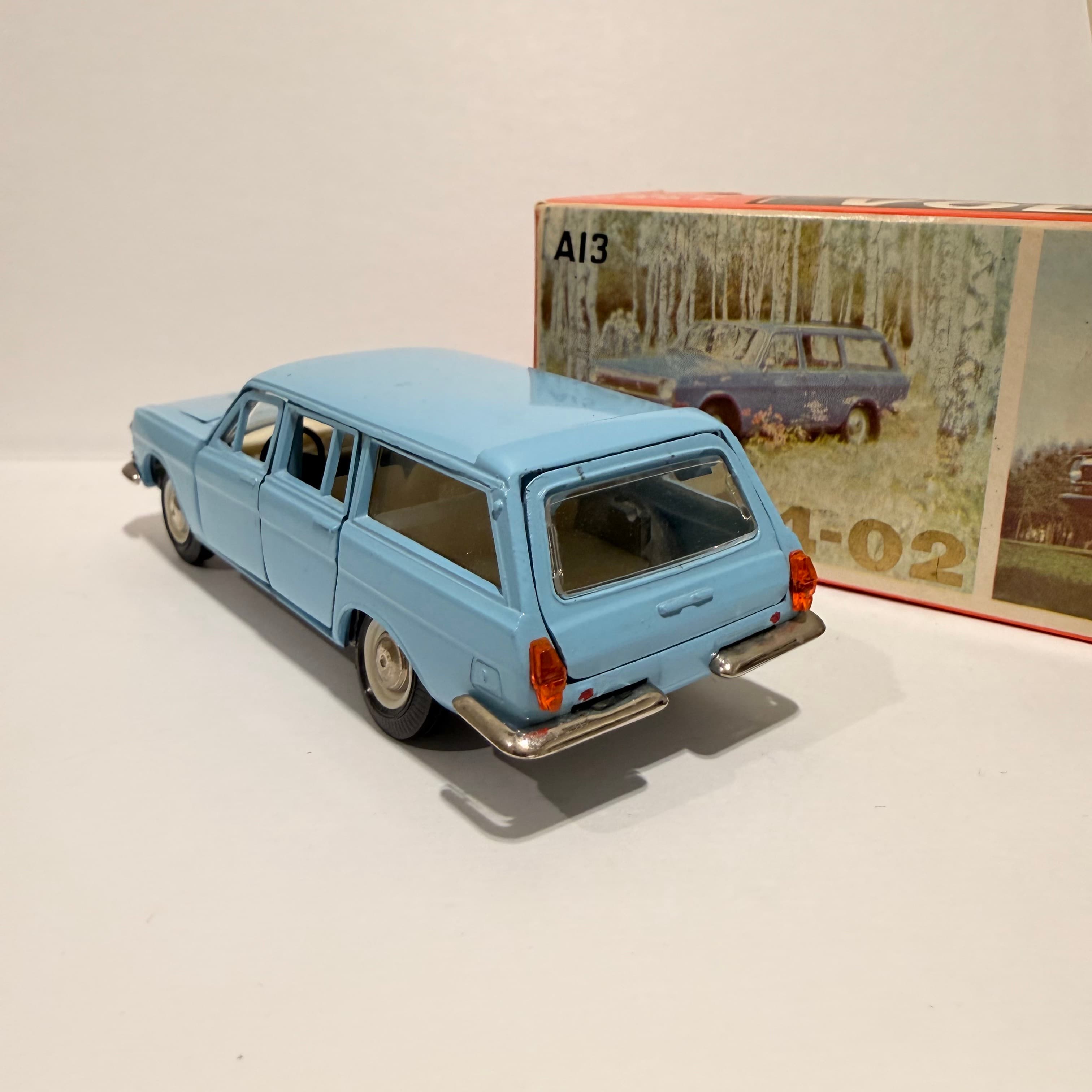 Газ 24 превью 4