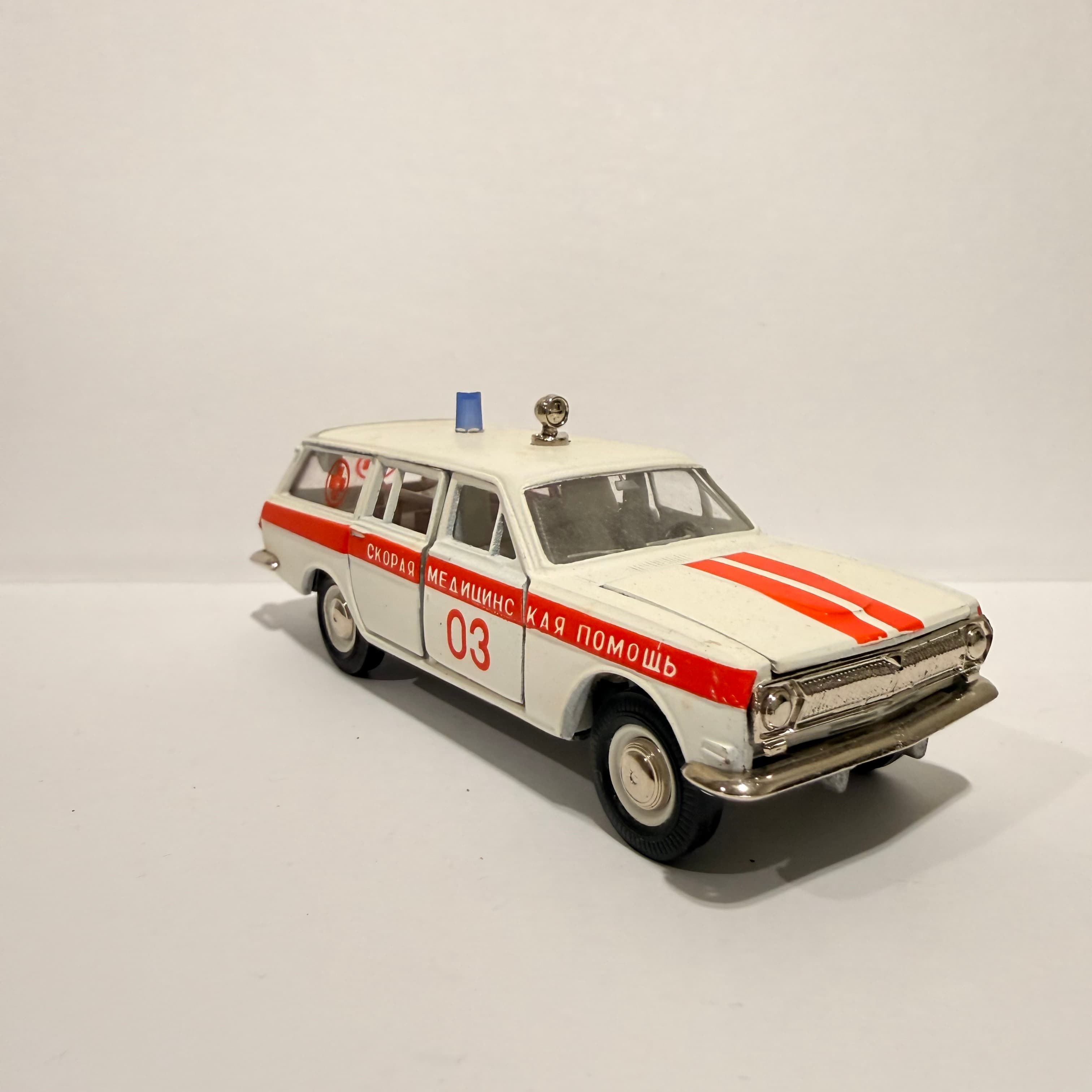 Газ 24 Скорая помощь превью 2