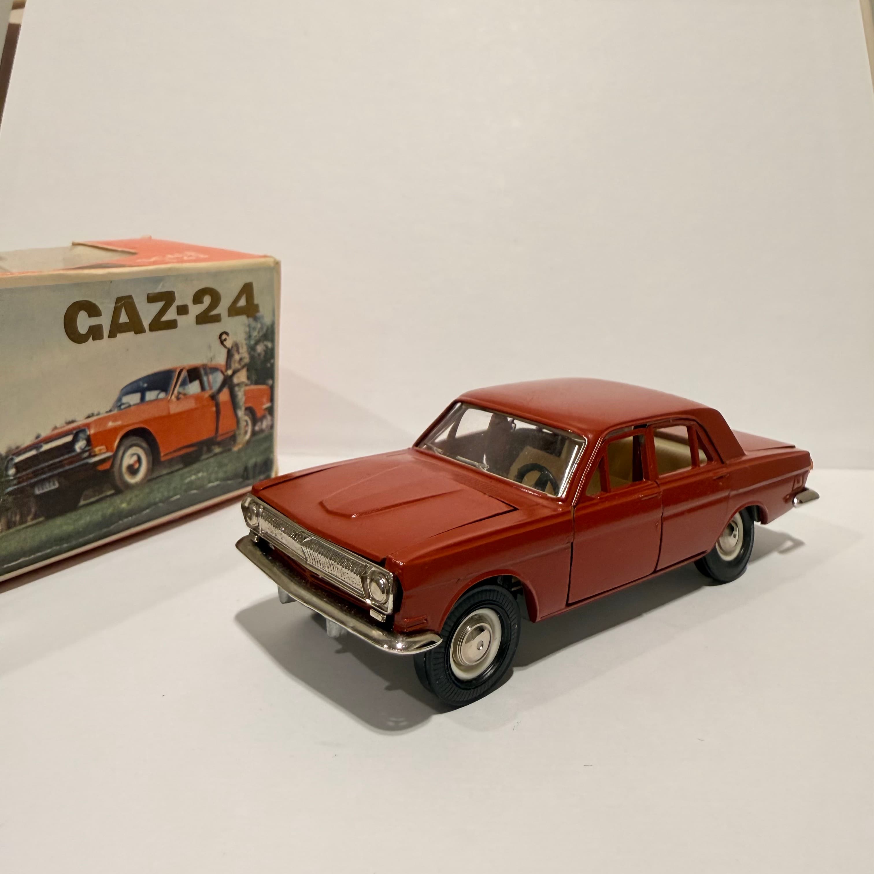 Газ 24 главное изображение