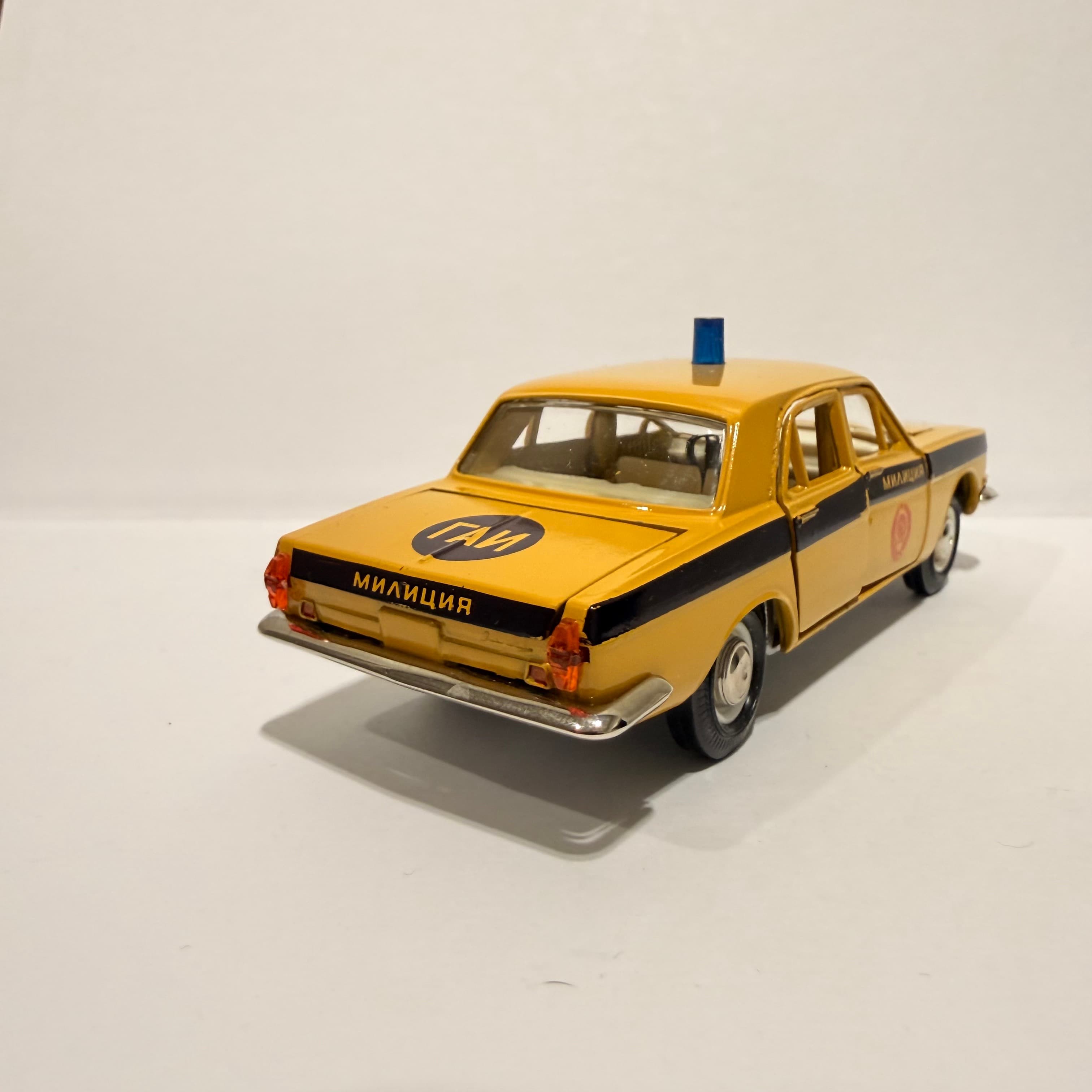 Газ 24 Милиция превью 5