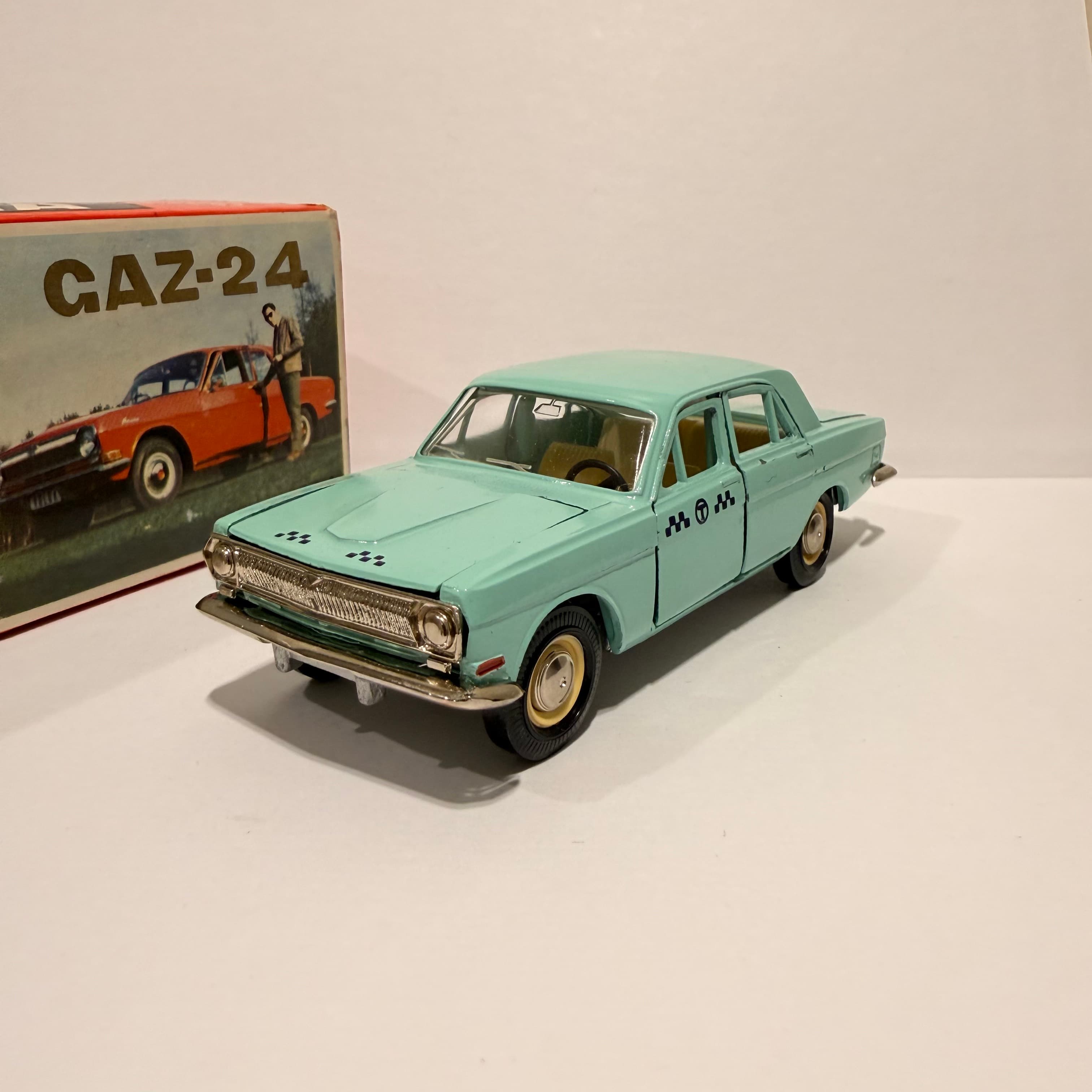 Газ 24 Такси превью 4