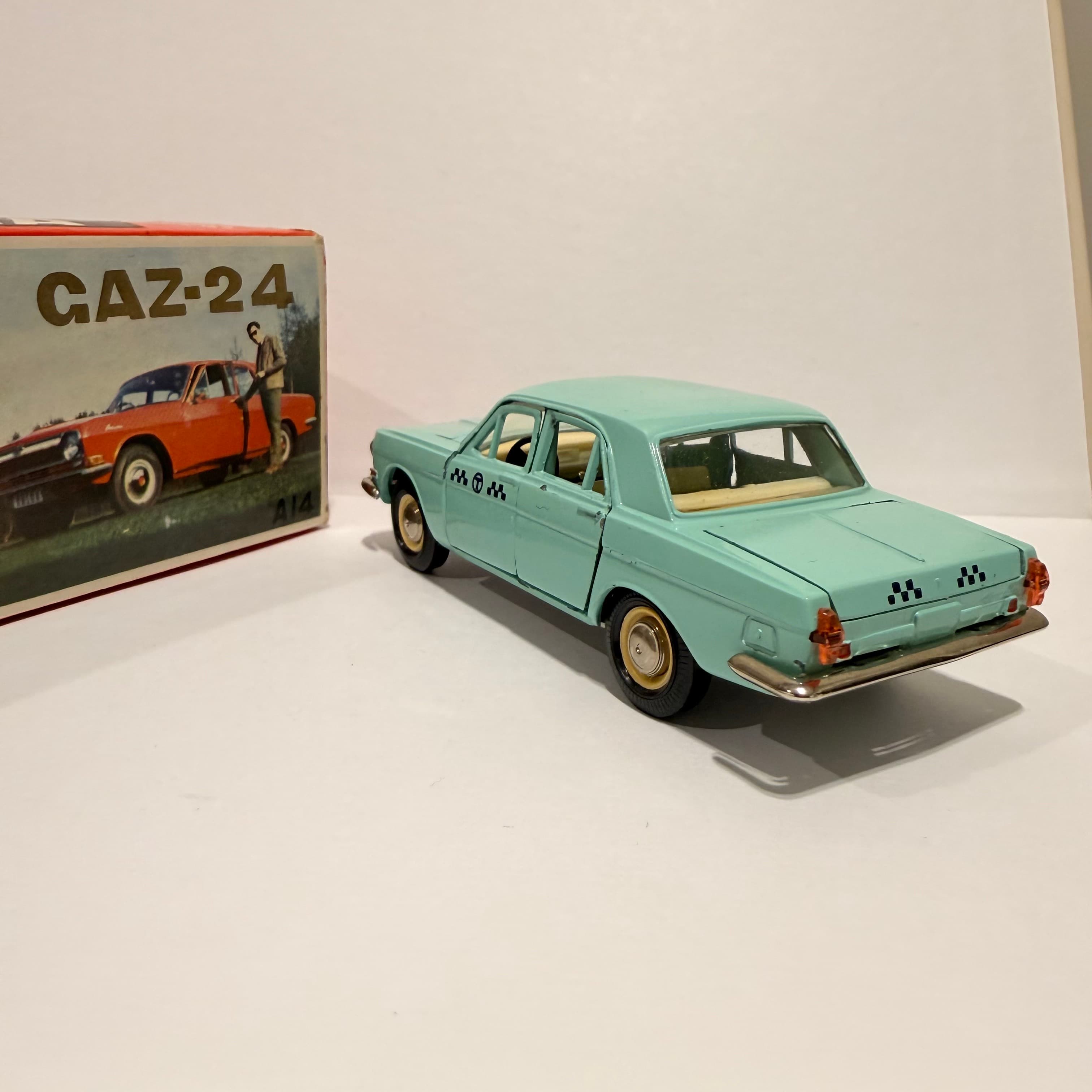 Газ 24 Такси превью 5