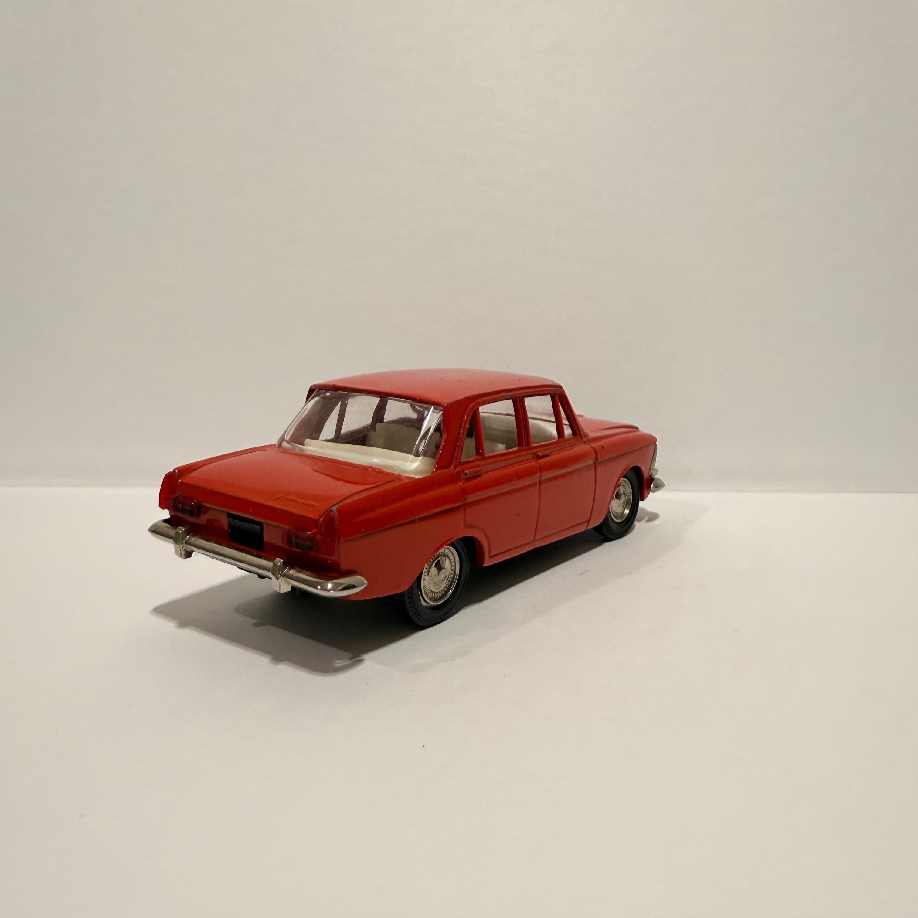 Москвич 408 превью 4