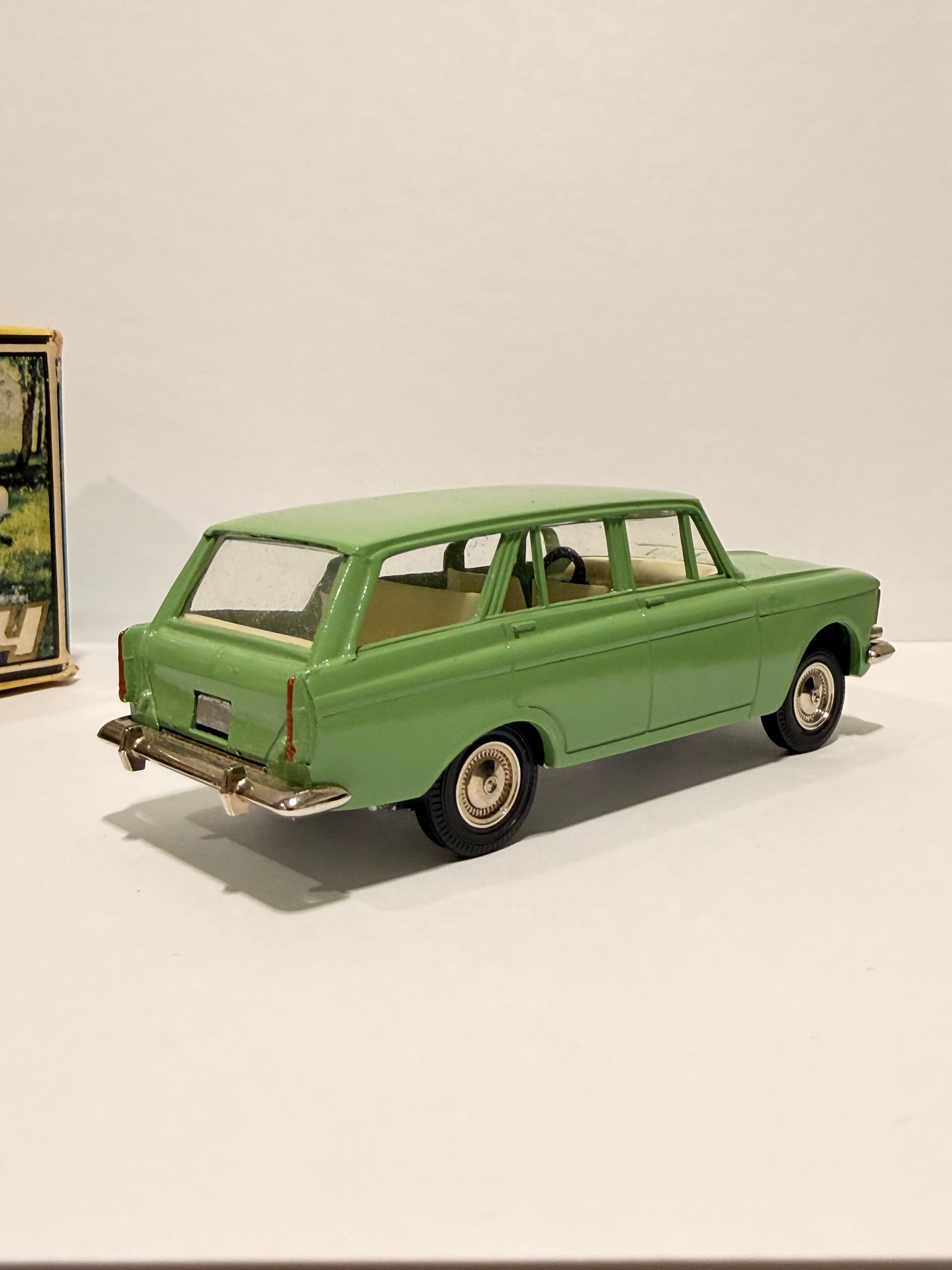 Москвич 427 превью 5