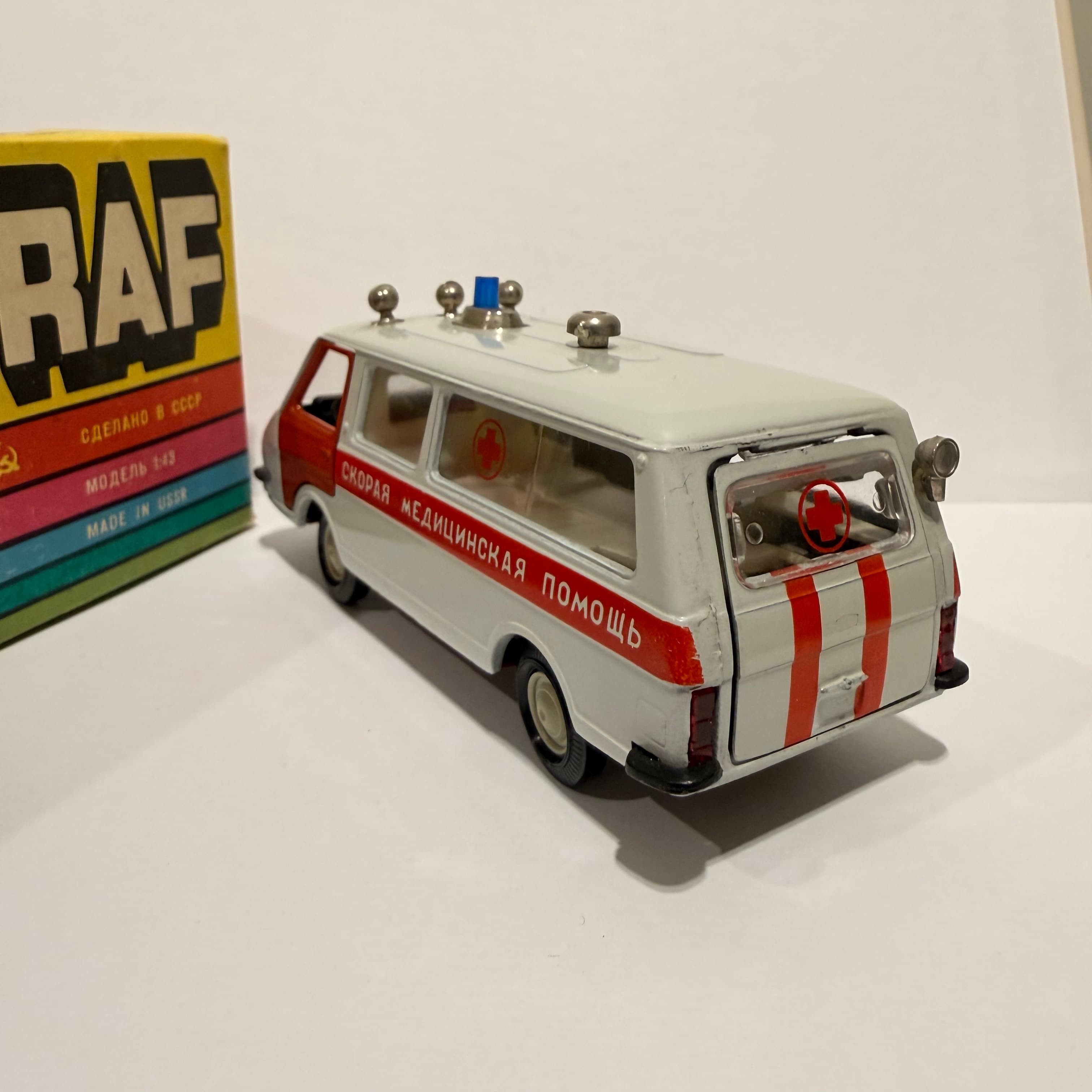 Raf 2203  Скорая помощь превью 4
