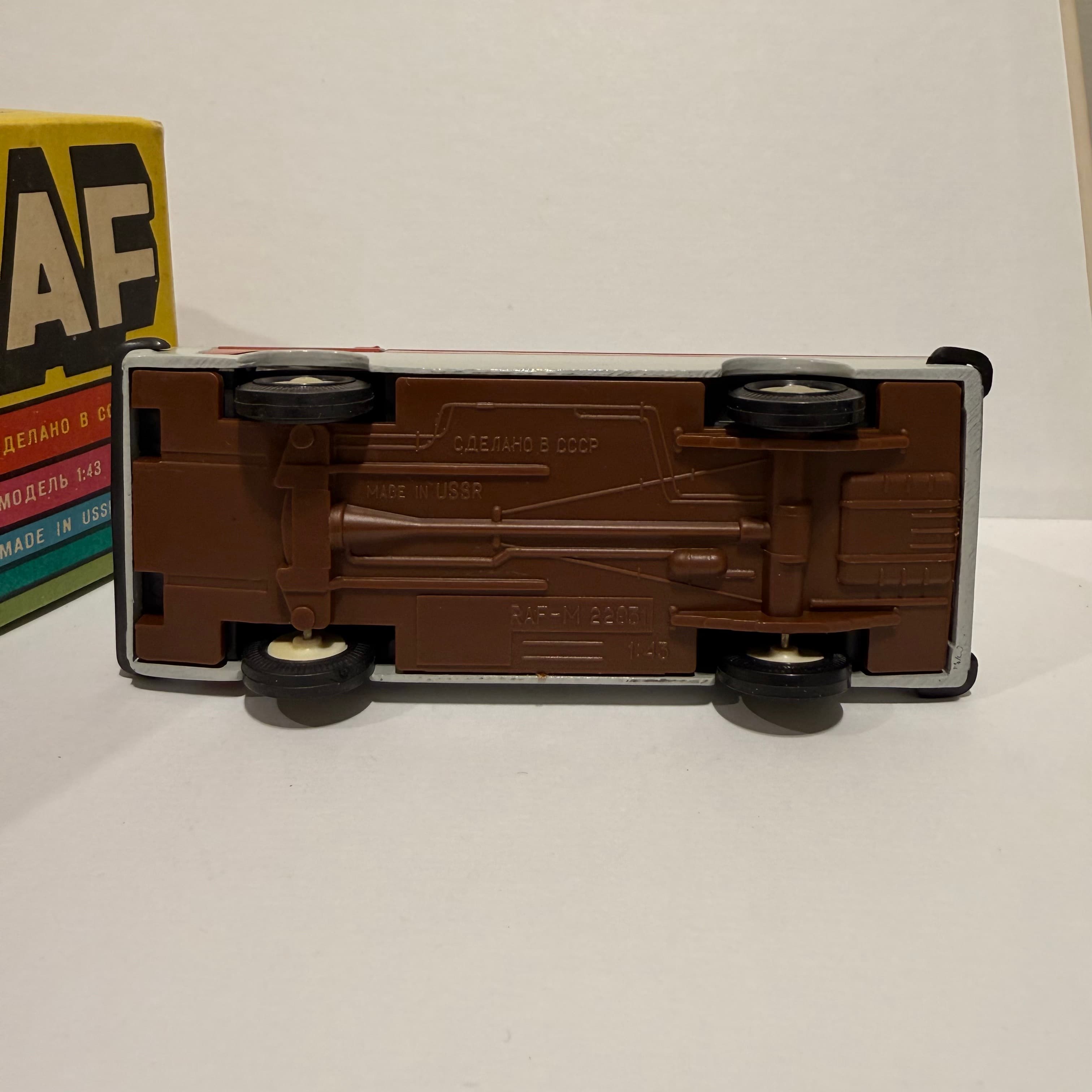 Raf 2203  Скорая помощь превью 6