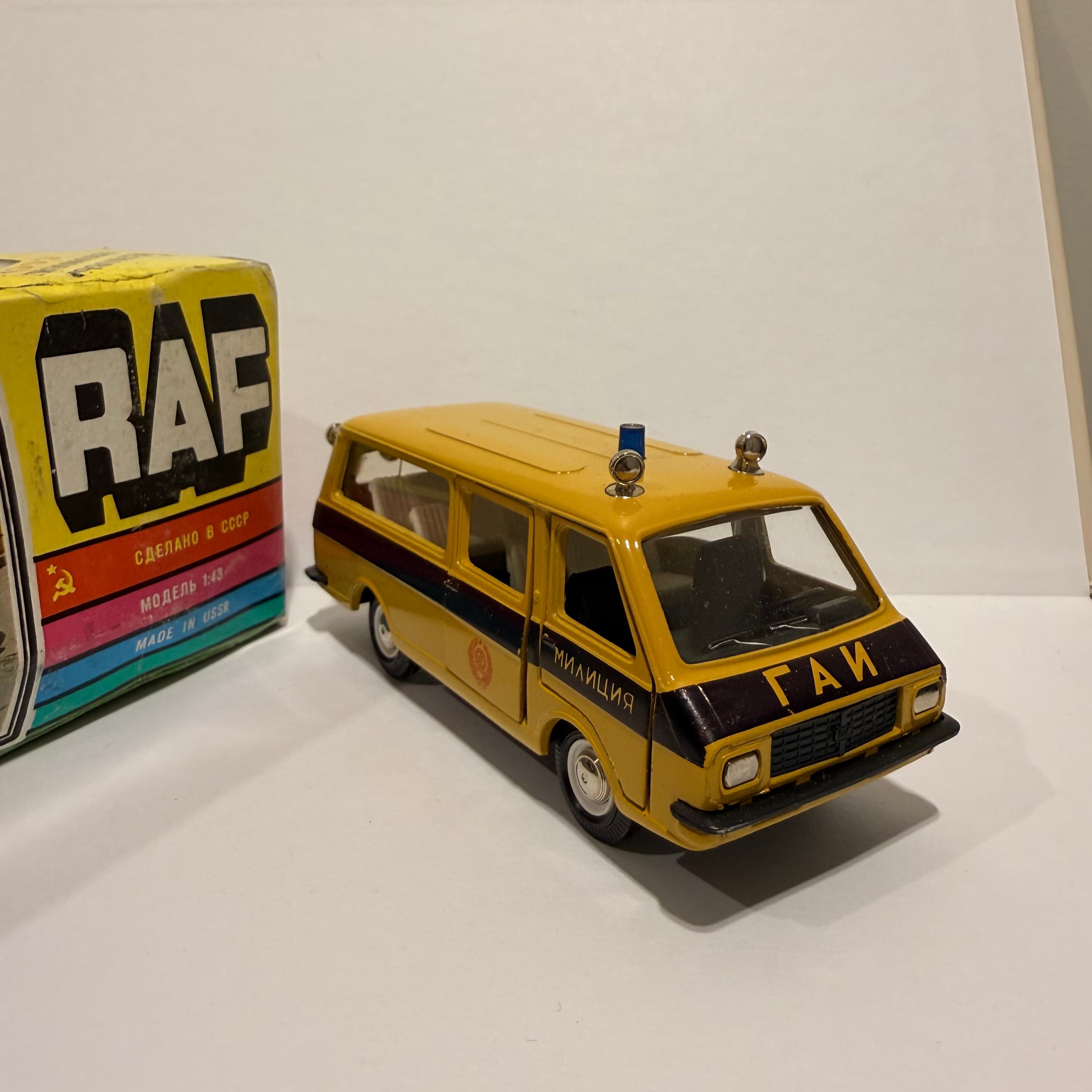 Raf 2203 Милиция превью 2