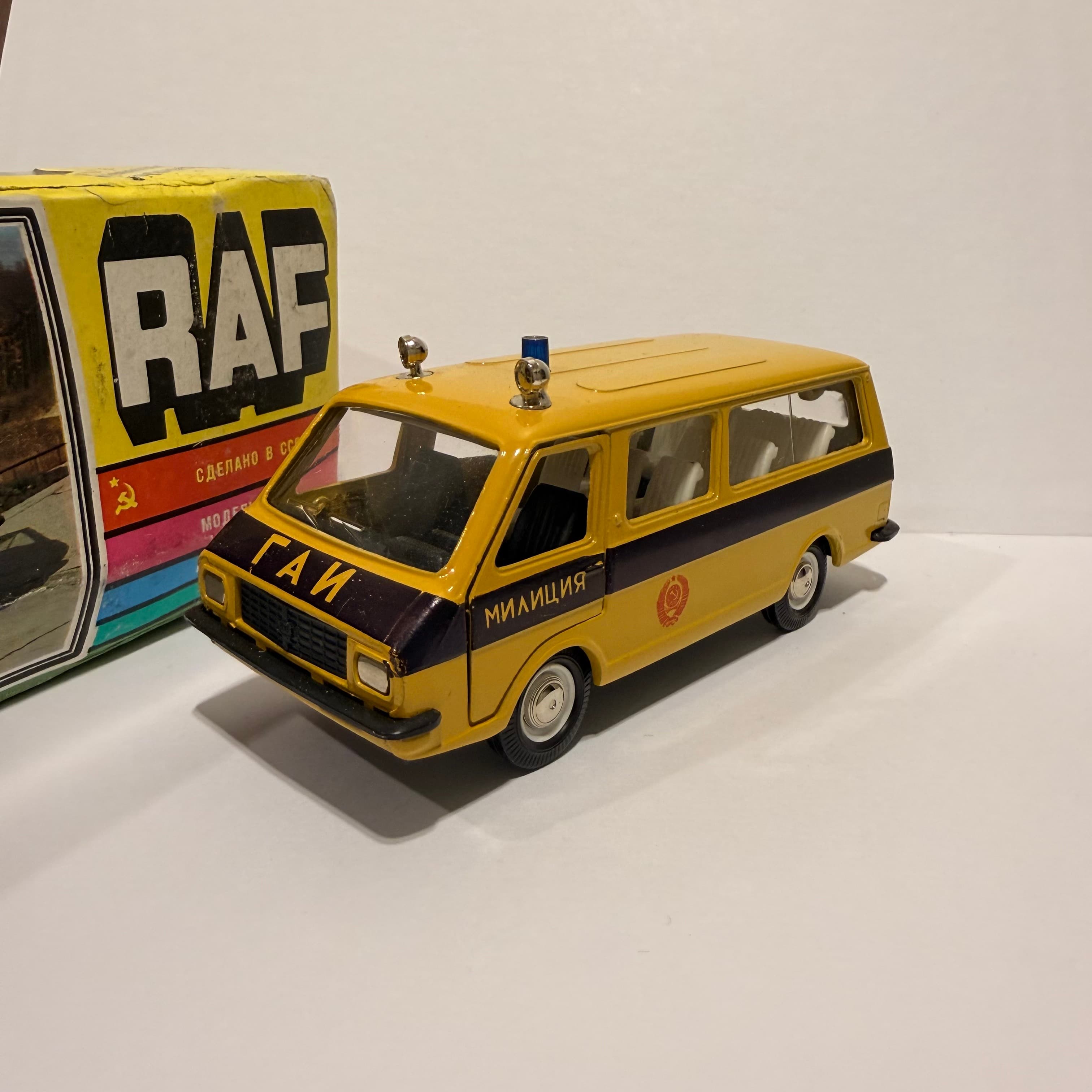 Raf 2203 Милиция превью 3