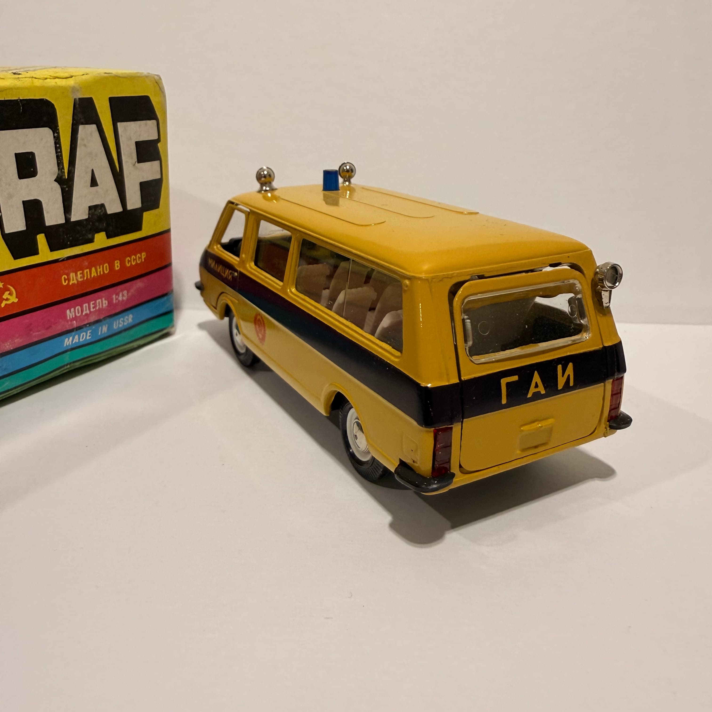 Raf 2203 Милиция превью 4