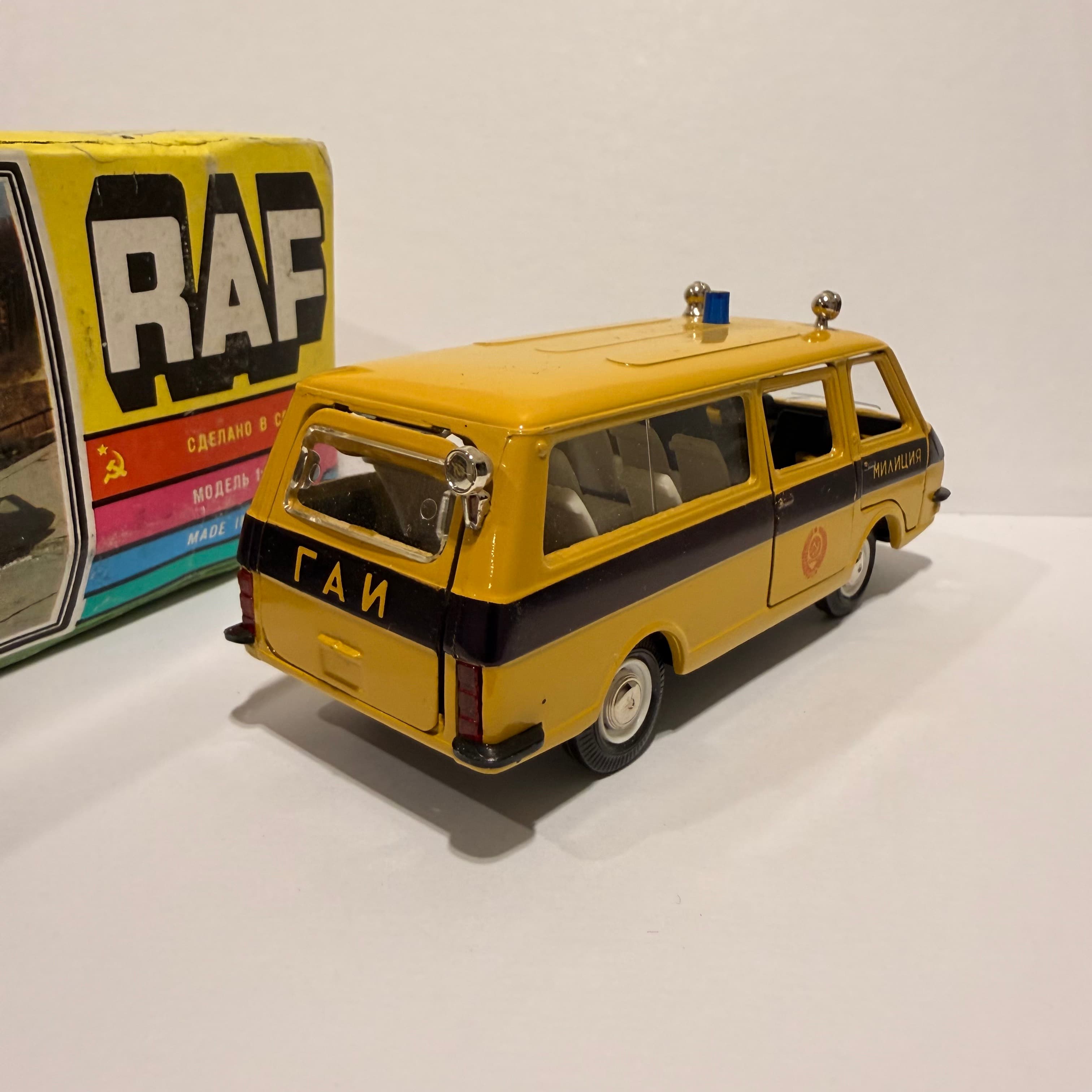 Raf 2203 Милиция превью 5