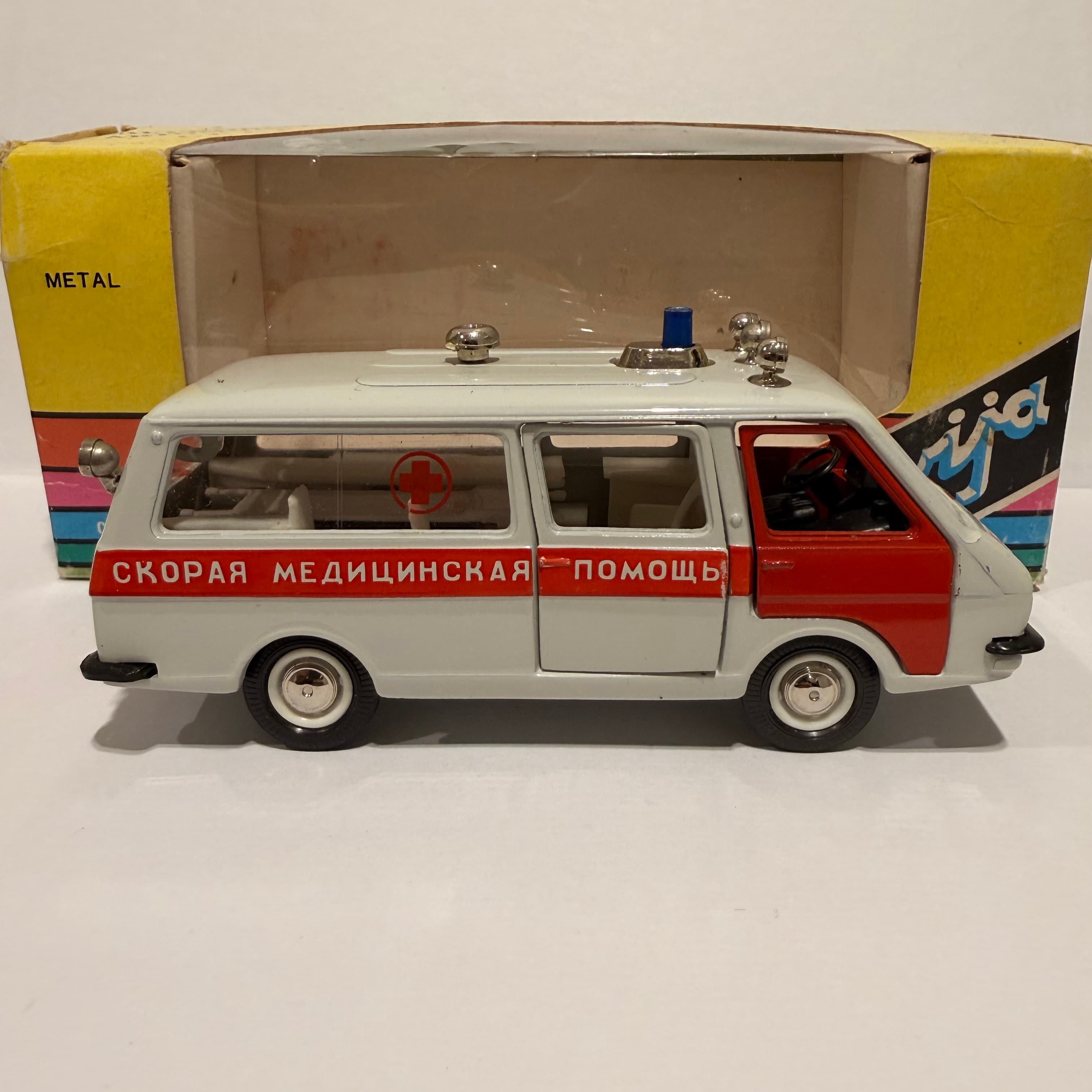 Raf 2203  Скорая помощь главное изображение