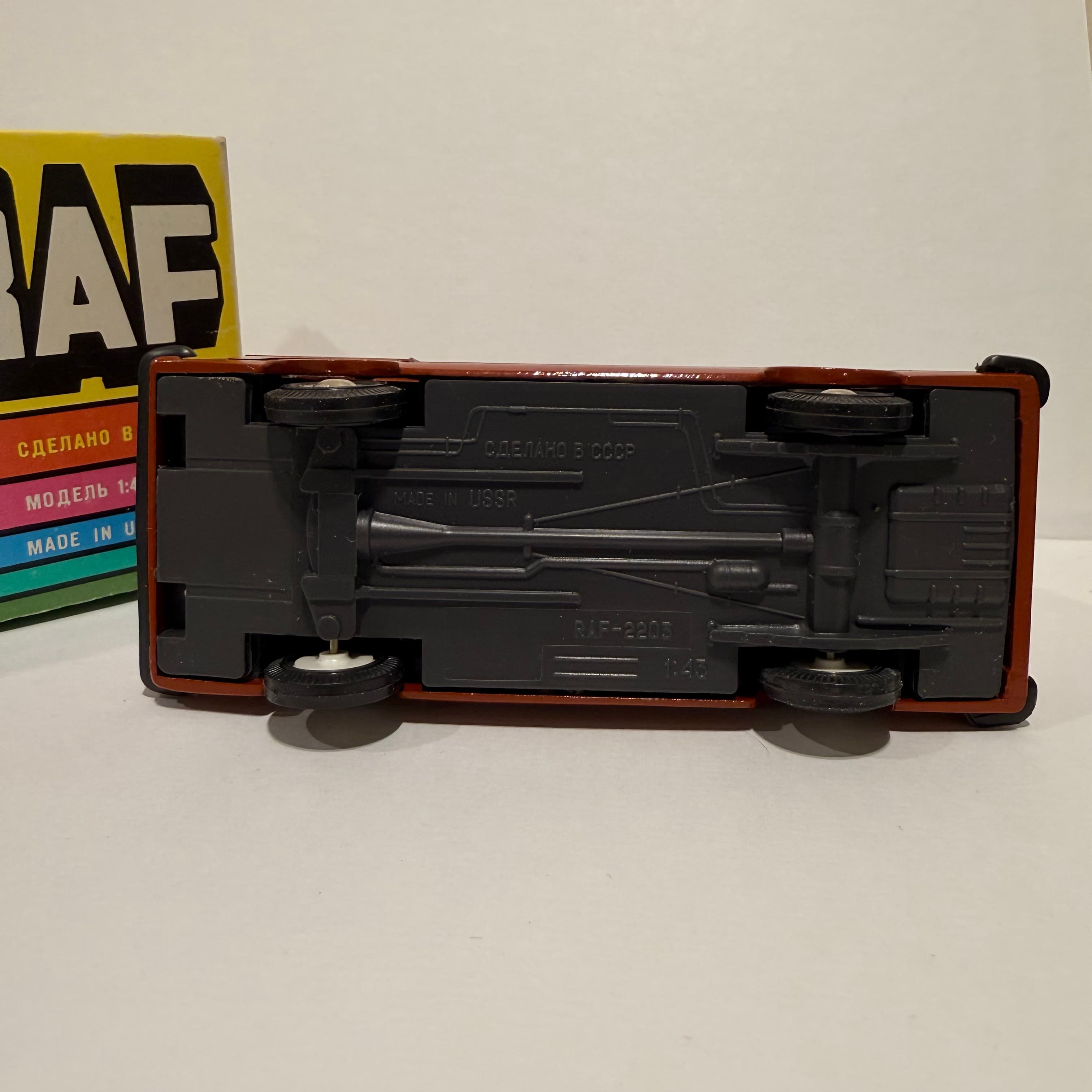 Raf 2203 превью 6