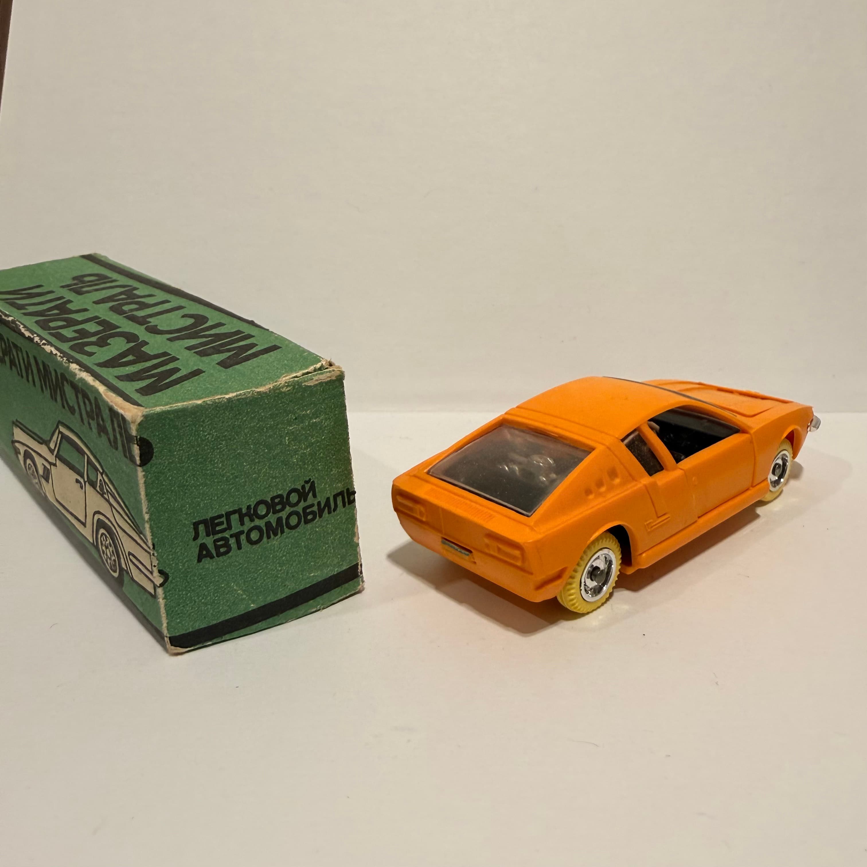 Матра 530 превью 4