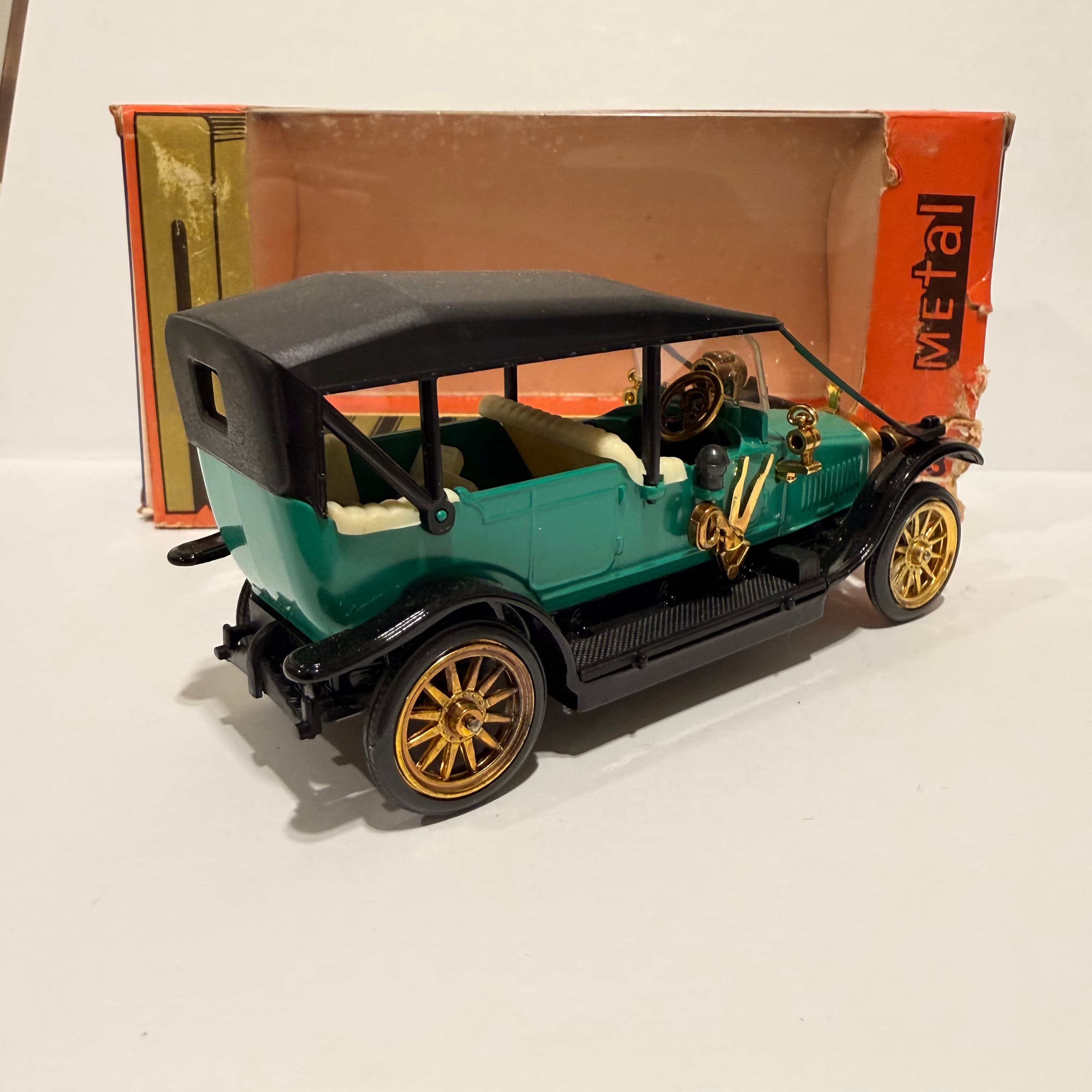 Руссо-балт C24/40 Торпедо превью 3