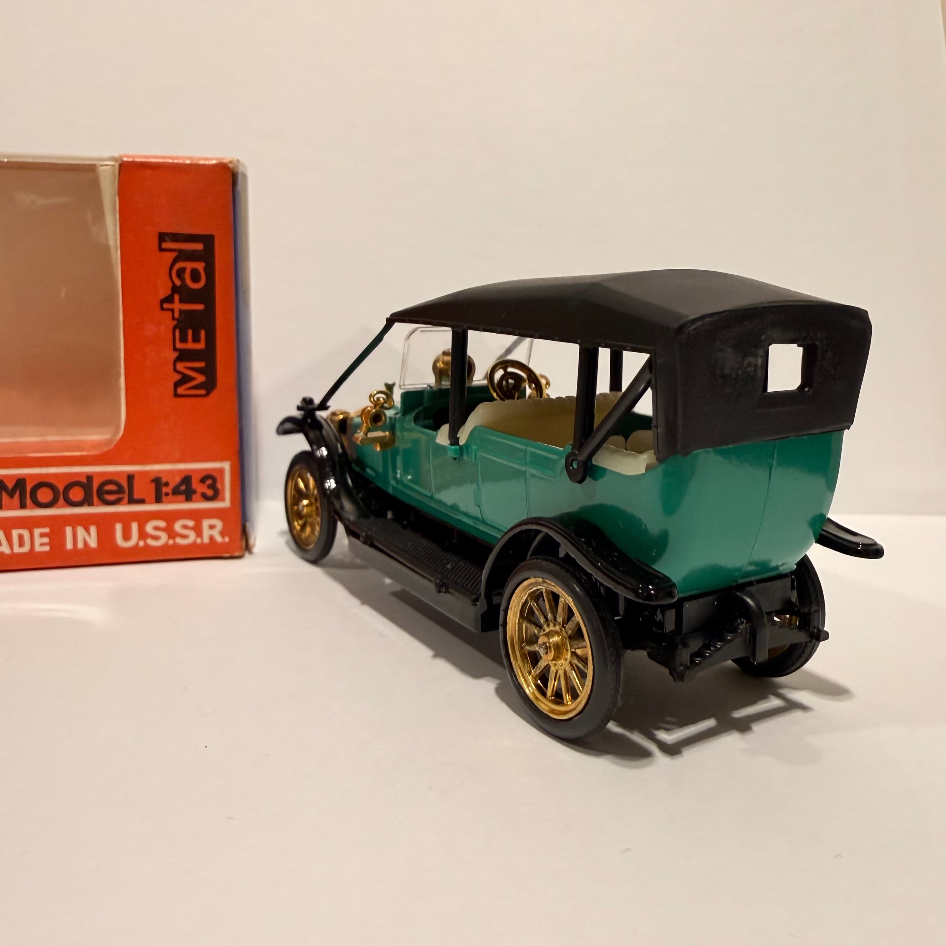 Руссо-балт C24/40 Торпедо preview 6