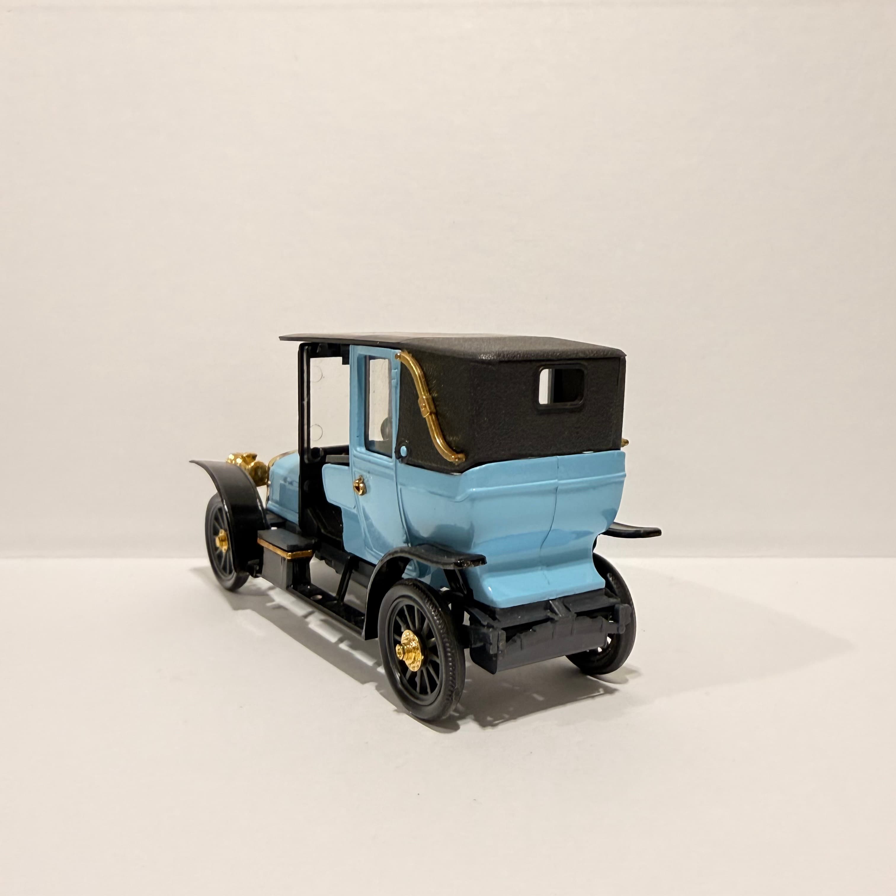 Руссо-балт C24/30 preview 3