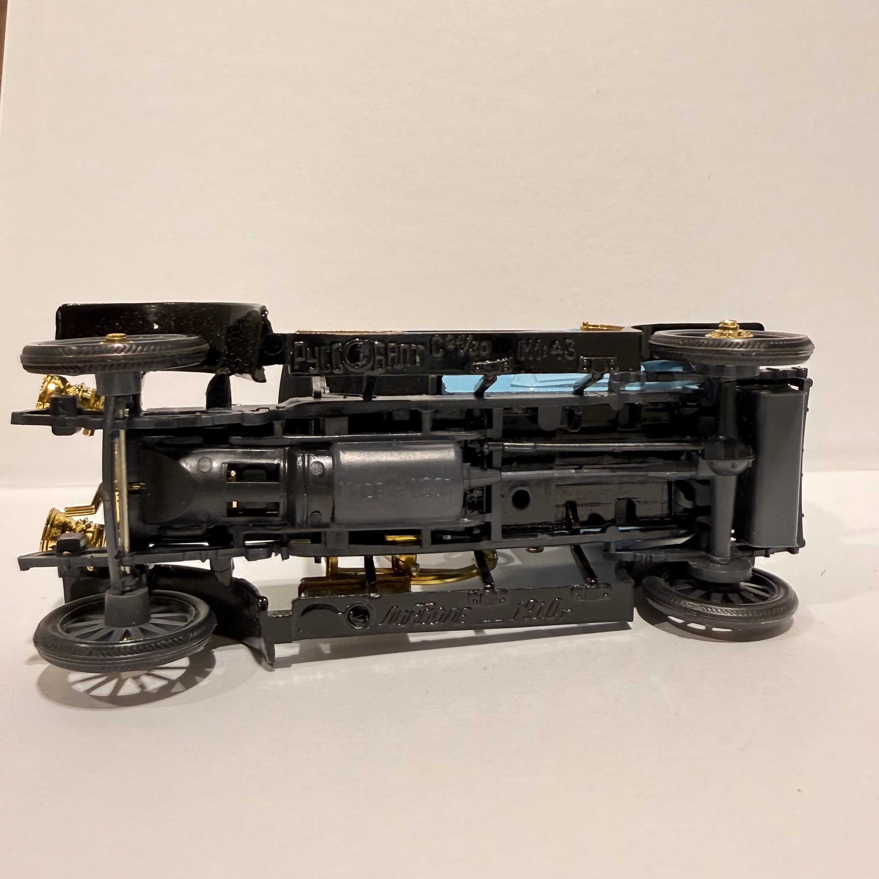 Руссо-балт C24/30 preview 5