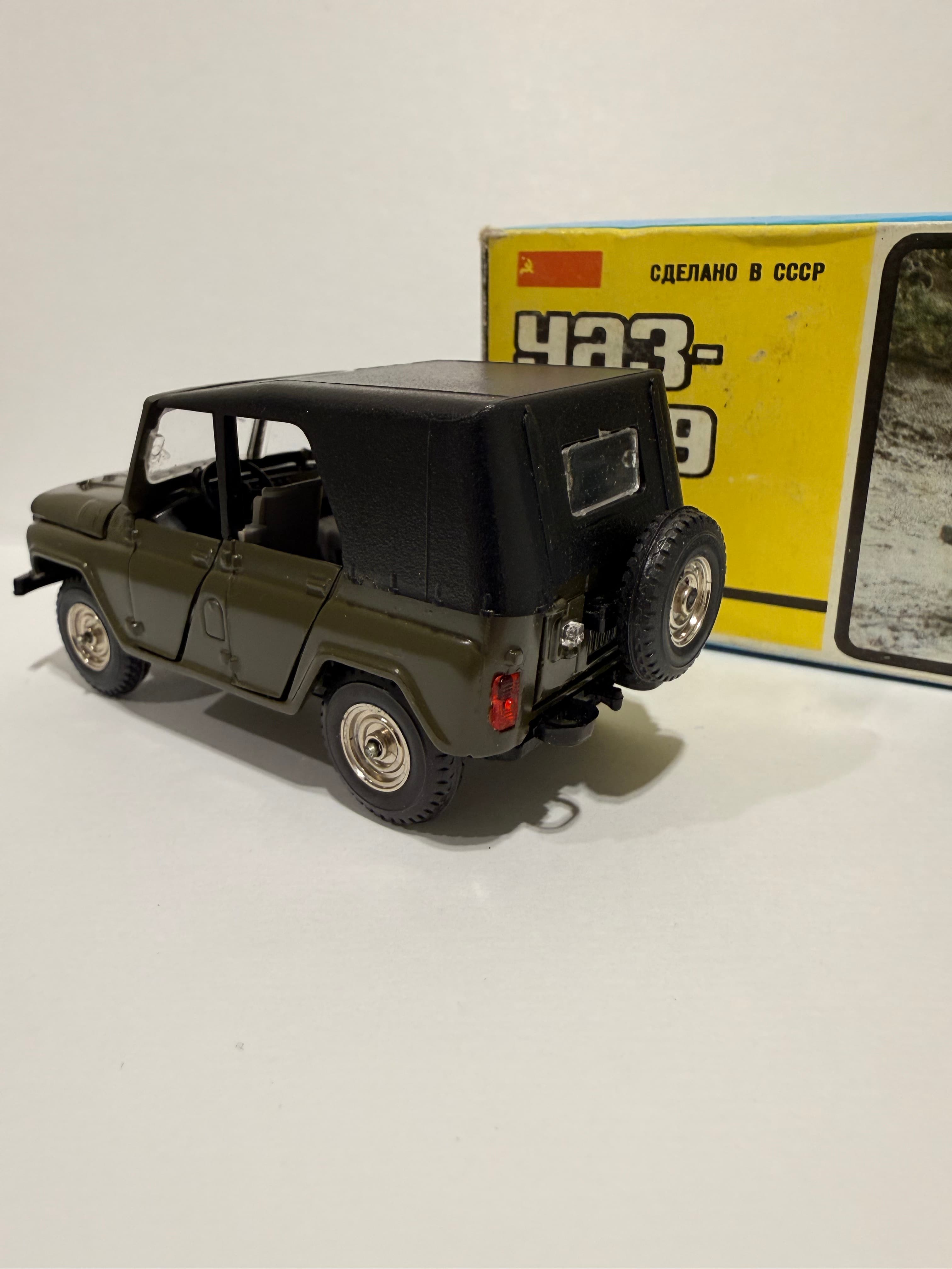 Уаз 469 превью 2