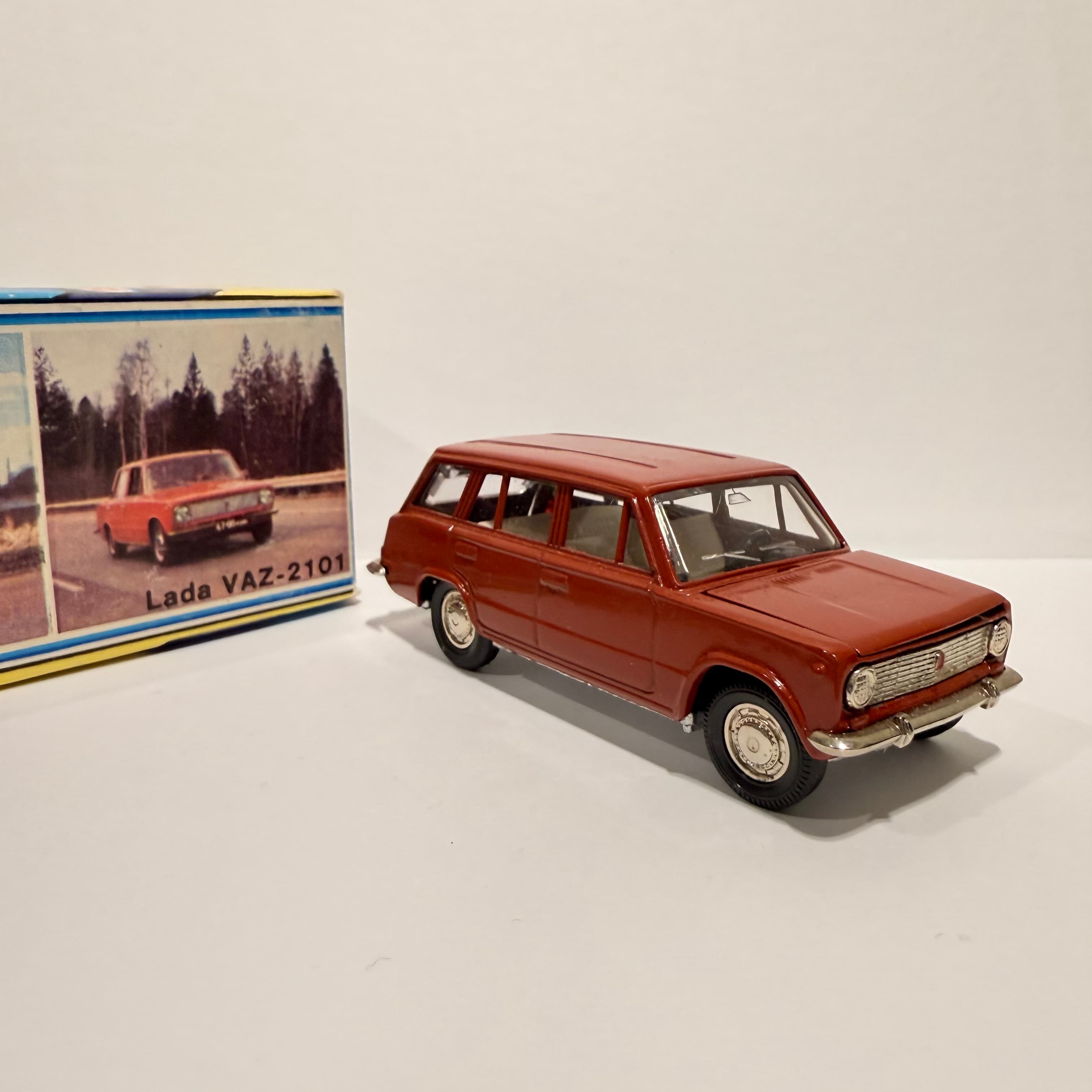 Ваз 2102 Жигули превью 3