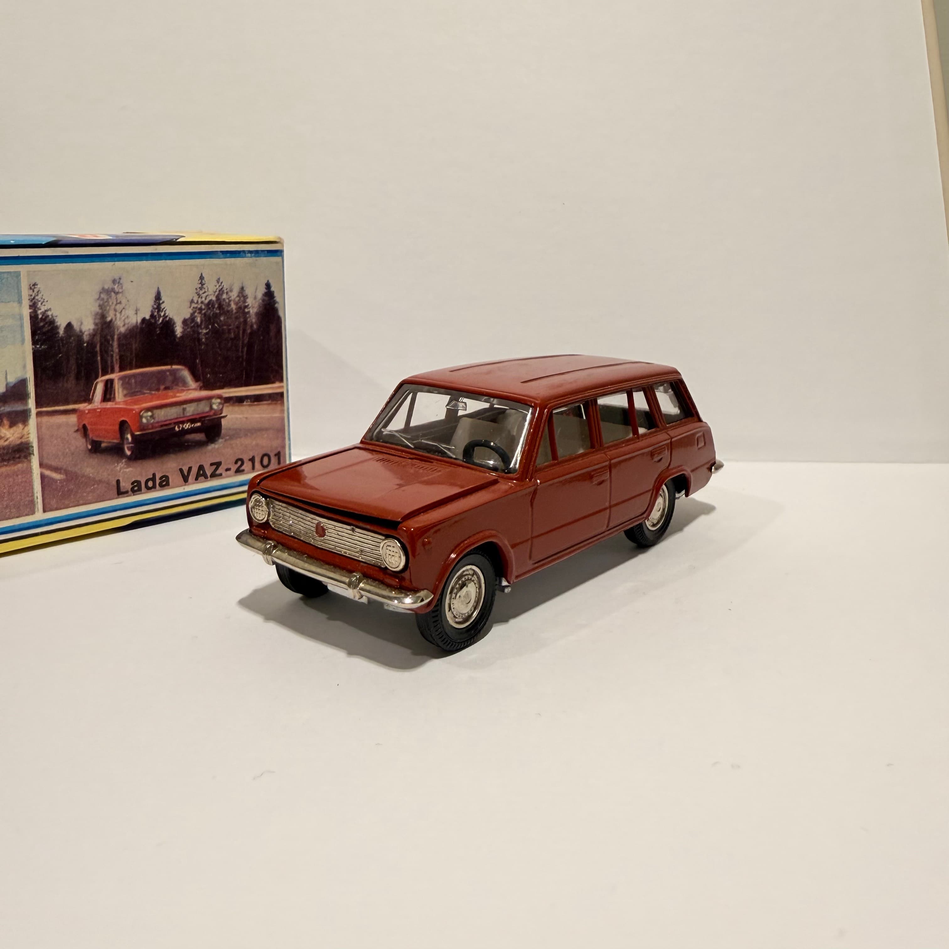 Ваз 2102 Жигули превью 4