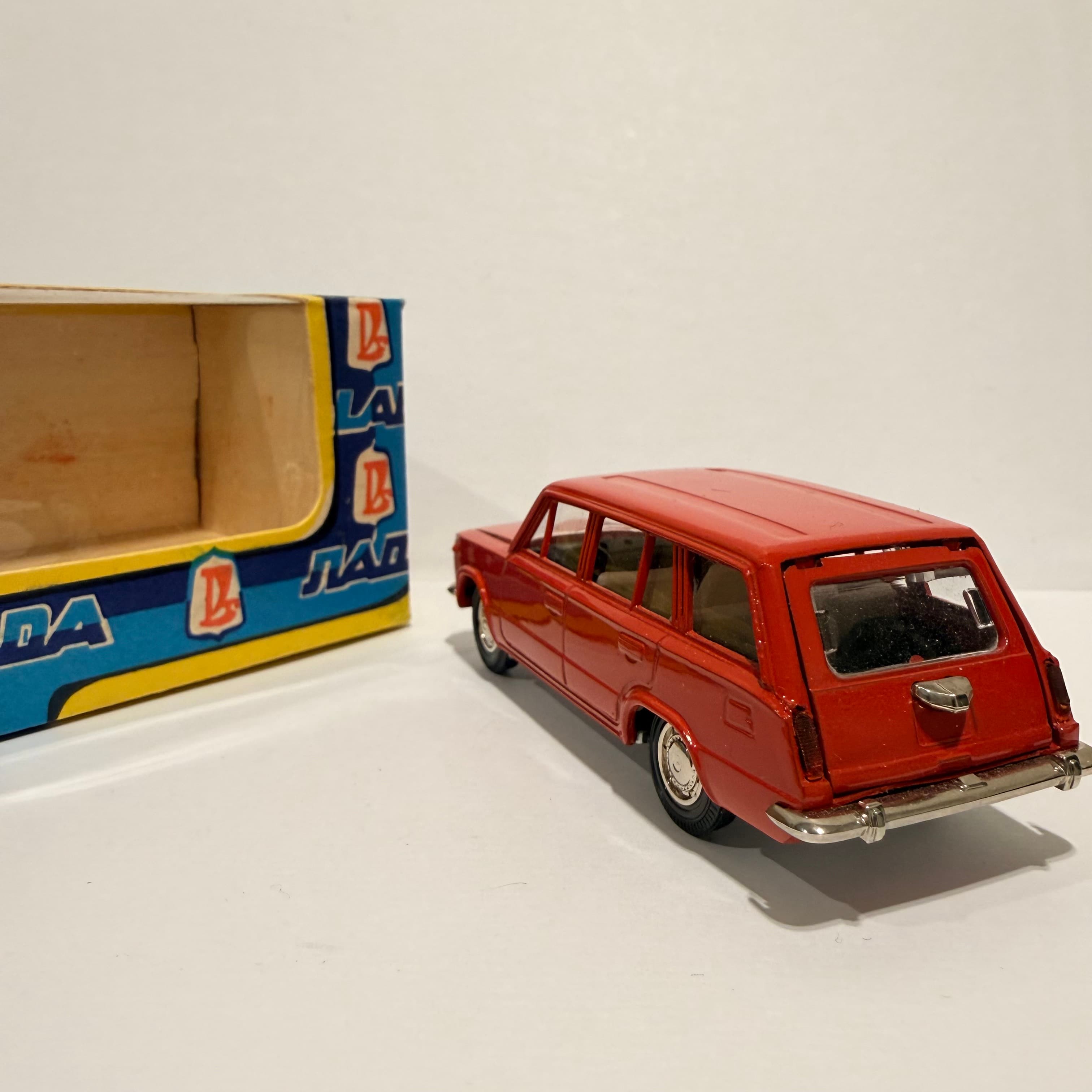 Ваз 2102 Жигули превью 4