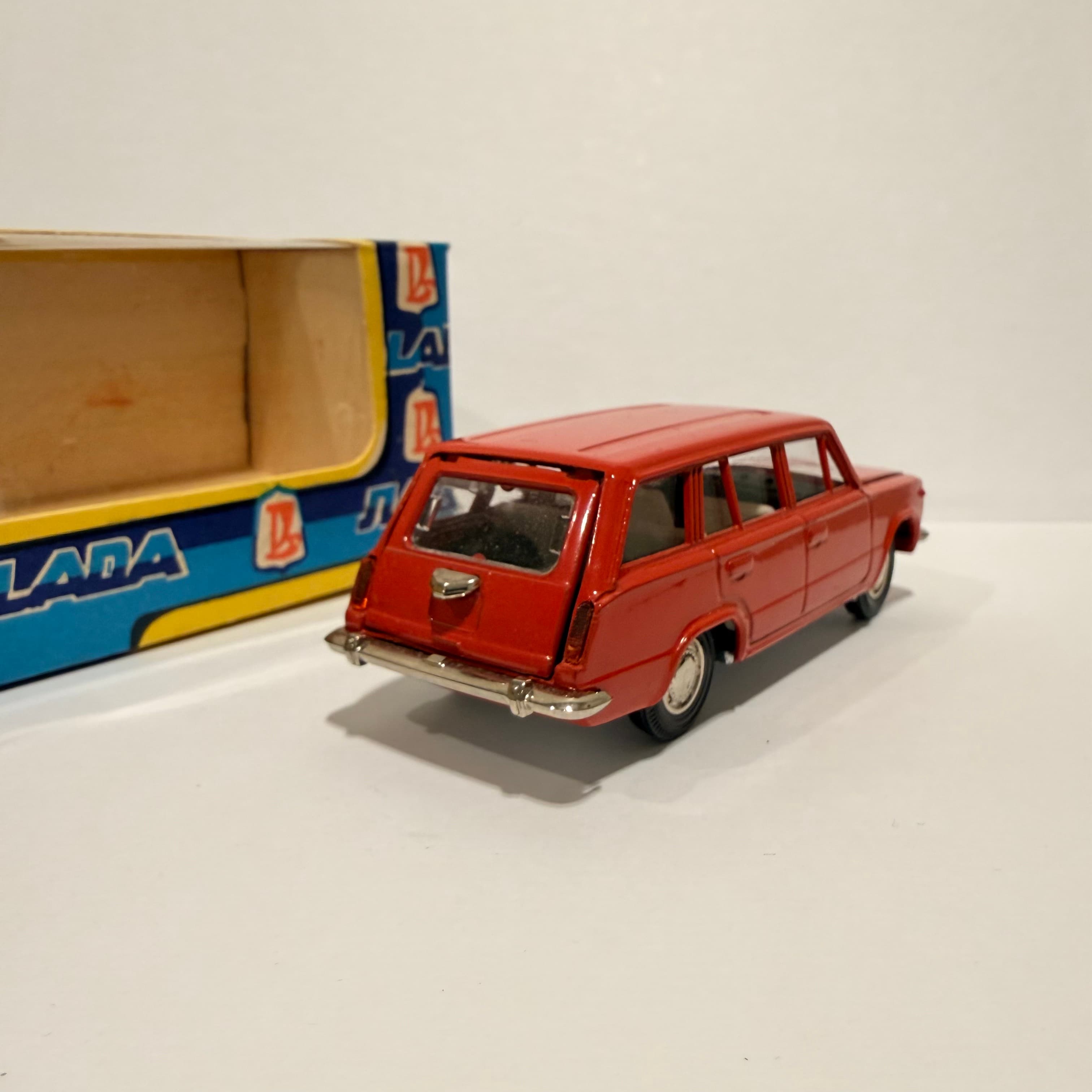 Ваз 2102 Жигули превью 5