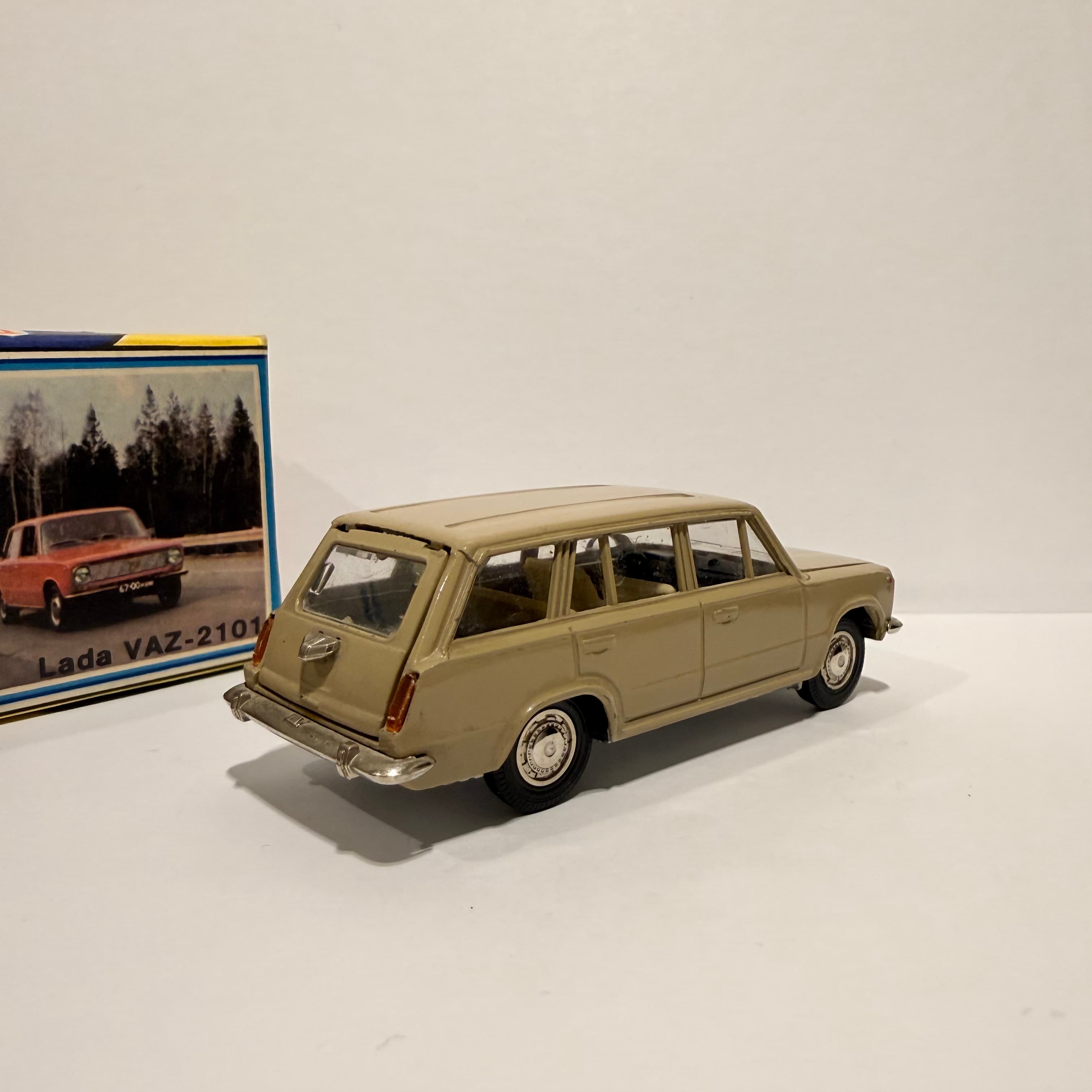 Ваз 2102 Жигули превью 6